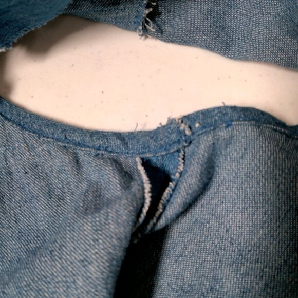 Vintage Bobbie Brooks Vest XL Blue Chambray Quilting Sewing Grannycore - Picture 14 of 14